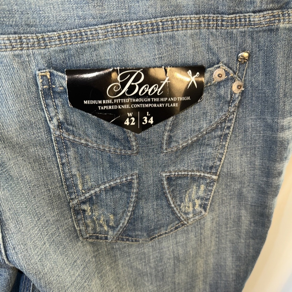 Marc Ecko Cut and Sew Boot Cut Jeans Mens Size 42x34 Blue Denim Mid Rise NWT - Picture 2 of 16